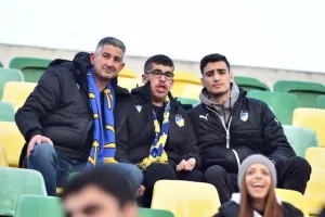 (ΦΩΤΟΡΕΠΟΡΤΑΖ) Ο κόσμος στο ΑΕΚ - ΑΠΟΕΛ 