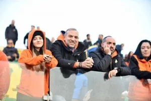 (ΦΩΤΟΡΕΠΟΡΤΑΖ) Ο κόσμος στο ΑΕΚ - ΑΠΟΕΛ 