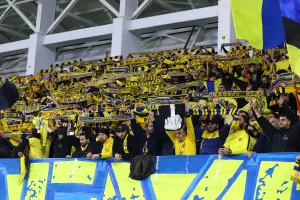 Ιστορική πρώτη παράσταση της Θύρας 3 στο νέο γήπεδο (Φώτος/βίντεο)