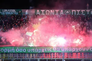 ΕΝΠ - Ομόνοια: Καλή Χρονιά... με "Κάκου" και Καρίμ! (φώτος)