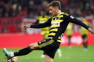 H AEK μπήκε... σφήνα την τελευταία στιγμή για τον Μαντσίνι!