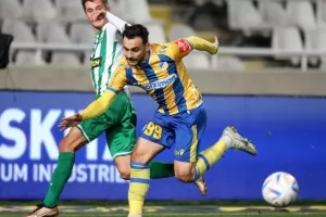 ΑΠΟΕΛ - Άρης: Νικητής το θέαμα... γαλαζοκίτρινη η πρόκριση! (φώτος)