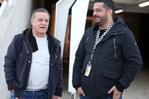 ΑΠΟΕΛ - Ακρίτας: Δυο γκολ, δυο δοκάρια... ένα τρίποντο! (φώτος)