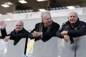 (ΦΩΤΟΡΕΠΟΡΤΑΖ) Ο κόσμος στο ΑΕΚ - ΑΠΟΕΛ 