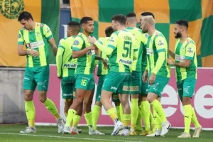 ΑΕΚ - ΑΠΟΕΛ: Πήρε το ντέρμπι, ανέβηκε στο +4! (φώτος)
