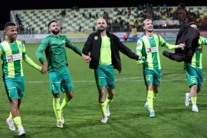 ΑΕΚ - ΑΠΟΕΛ: Πήρε το ντέρμπι, ανέβηκε στο +4! (φώτος)