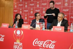 Η κλήρωση στους "8"- Τα 4 ζευγάρια με σούπερ ντέρμπι