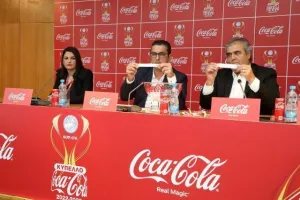 Η κλήρωση στους "8"- Τα 4 ζευγάρια με σούπερ ντέρμπι