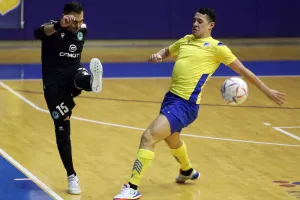 ΑΠΟΕΛ - Ομόνοια: "Πράσινο" με Buzzer Beater το αιώνιο (φώτος)