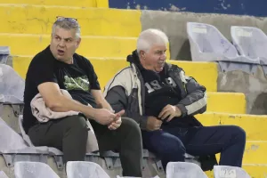 (ΦΩΤΟΣ) Οι... λίγοι στο "ΠΑΠ"