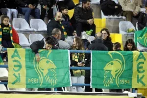 Ανόρθωση - ΑΕΚ: Σφυγμό... η "Κυρία"/ ΣΤΟΠ στο σερί της ΑΕΚ (Φώτος)
