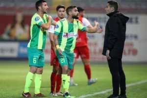 Νέα Σαλαμίνα - ΑΕΚ: Ερυθρόλευκο... πάρτι και πρόκριση με ΤΕΣΣΑΡΑ! (Φώτος)