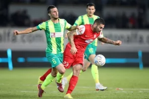 Νέα Σαλαμίνα - ΑΕΚ: Ερυθρόλευκο... πάρτι και πρόκριση με ΤΕΣΣΑΡΑ! (Φώτος)