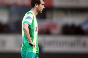 Νέα Σαλαμίνα - ΑΕΚ: Ερυθρόλευκο... πάρτι και πρόκριση με ΤΕΣΣΑΡΑ! (Φώτος)