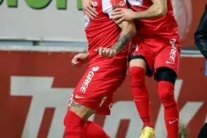 Νέα Σαλαμίνα - ΑΕΚ: Ερυθρόλευκο... πάρτι και πρόκριση με ΤΕΣΣΑΡΑ! (Φώτος)