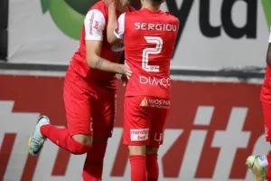 Νέα Σαλαμίνα - ΑΕΚ: Ερυθρόλευκο... πάρτι και πρόκριση με ΤΕΣΣΑΡΑ! (Φώτος)