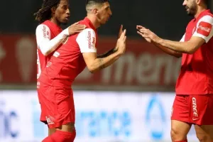 Νέα Σαλαμίνα - ΑΕΚ: Ερυθρόλευκο... πάρτι και πρόκριση με ΤΕΣΣΑΡΑ! (Φώτος)