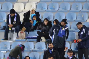 (Φωτορεπορτάζ) Ο κόσμος στο "Τάσος Μάρκου"