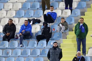 (Φωτορεπορτάζ) Ο κόσμος στο "Τάσος Μάρκου"