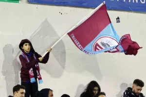 Ανόρθωση - ΕΝΠ: "Θρίλερ" και γαλανόλευκη πρόκριση... στα πέναλτι! (Φώτος)
