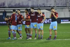 Ανόρθωση - ΕΝΠ: "Θρίλερ" και γαλανόλευκη πρόκριση... στα πέναλτι! (Φώτος)