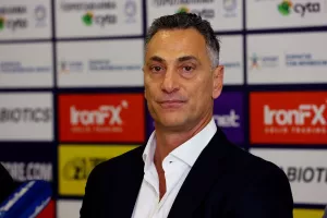 Σάντης: "Έχουμε όλοι την ίδια ομάδα αίματος, είμαστε αδέλφια, η Ανόρθωση είναι μία!"
