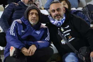 Δόξα - Ανόρθωση: "Άσφαιρος"... συμβιβασμός (Φώτος)