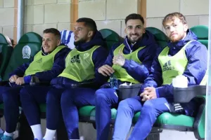 Δόξα - Ανόρθωση: "Άσφαιρος"... συμβιβασμός (Φώτος)