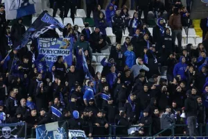 Δόξα - Ανόρθωση: "Άσφαιρος"... συμβιβασμός (Φώτος)