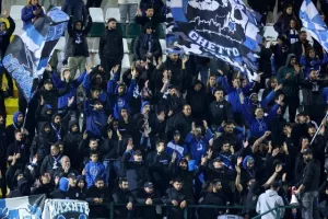 Δόξα - Ανόρθωση: "Άσφαιρος"... συμβιβασμός (Φώτος)