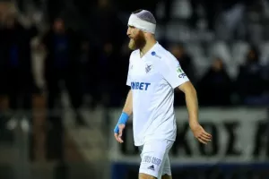 Δόξα - Ανόρθωση: "Άσφαιρος"... συμβιβασμός (Φώτος)