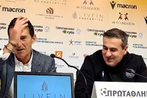Γιανέφσκι για Απόλλωνα/"Να ξεκινήσει και να τελειώσει κανονικά-Πίεση νιώθω αν με ξυπνήσουν η ώρα 5 να πάω στον πόλεμο”