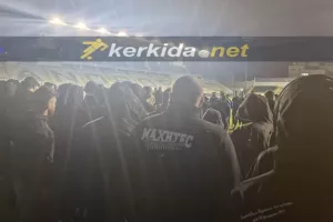 ΦΩΤΟΣ - Kerkida/ Στην προπόνηση της Ανόρθωσης οι οργανωμένοι 