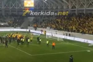 Αγκαλιές, χαμόγελα και στο πέταλο... για τον ύμνο! (Βίντεο - Kerkida)
