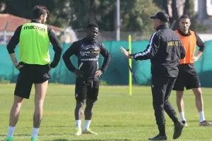 Άφησαν πίσω την ήττα - Ξεκίνησαν... για το επόμενο (Φώτος)