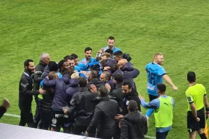 ΦΩΤΟΣ / Το πρώτο ''γαλάζιο'' γκολ στο νέο γήπεδο ο Πίττας 