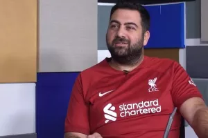 (Ατάκα για Λίβερπουλ) "Ίσως έφυγε η δίψα, η σπίθα στο βλέμμα"