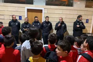 ΦΩΤΟΣ/ΒΙΝΤΕΟ: Η κοπή βασιλόπιτας της Ακαδημίας Liverpool 