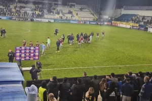 Οι φίλοι της Ανόρθωσης χειροκρότησαν τους παίκτες της ΕΝΠ (Βίντεο/Φώτος)