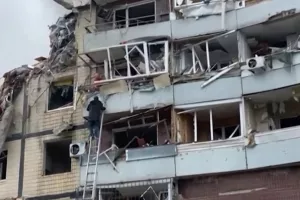 Πόλεμος στην Ουκρανία: Στους 40 οι νεκροί από το ρωσικό χτύπημα στην πολυκατοικία του Ντνίπρο