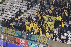 Πάρτι στη βροχή οι ΑΕΛίστες! (φώτος/βίντεο)