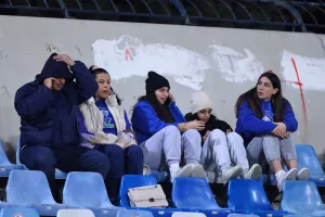 (Φωτορεπορτάζ) Οι φίλαθλοι ΑΝΟ και Ακρίτα στο “Στέλιος Κυριακίδης”