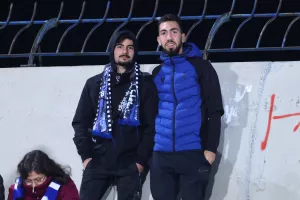 (Φωτορεπορτάζ) Οι φίλαθλοι ΑΝΟ και Ακρίτα στο “Στέλιος Κυριακίδης”