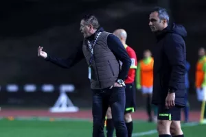 Ακρίτας - Ανόρθωση: Λύτρωση με Λόπες οι μεν, αδιόρθωτοι... οι δε (Φώτος) 