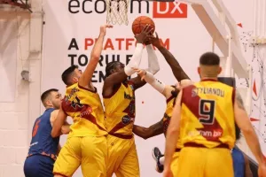 Θρίλερ και πρώτη νίκη ο Κεραυνός! (στιγμιότυπα/φώτος)