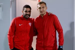 Δόξα-Νέα Σαλαμίνα: Zωντανή... για 6άδα με Σεργίου!