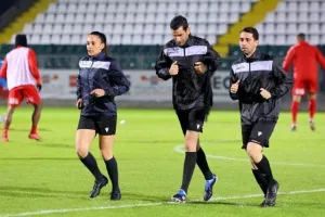 Δόξα-Νέα Σαλαμίνα: Zωντανή... για 6άδα με Σεργίου!