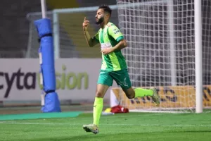 Ολυμπιακός - ΑΕΚ: Διπλό και... ανανέωση παραμονής στην κορυφή! (Φώτος)