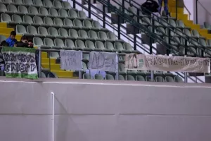 Δόξα - ΑΕΛ: Θα ξε"Χ"αστεί γρήγορα... (Φώτος)