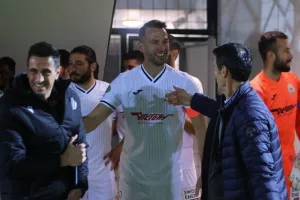 Δόξα - ΑΕΛ: Θα ξε"Χ"αστεί γρήγορα... (Φώτος)
